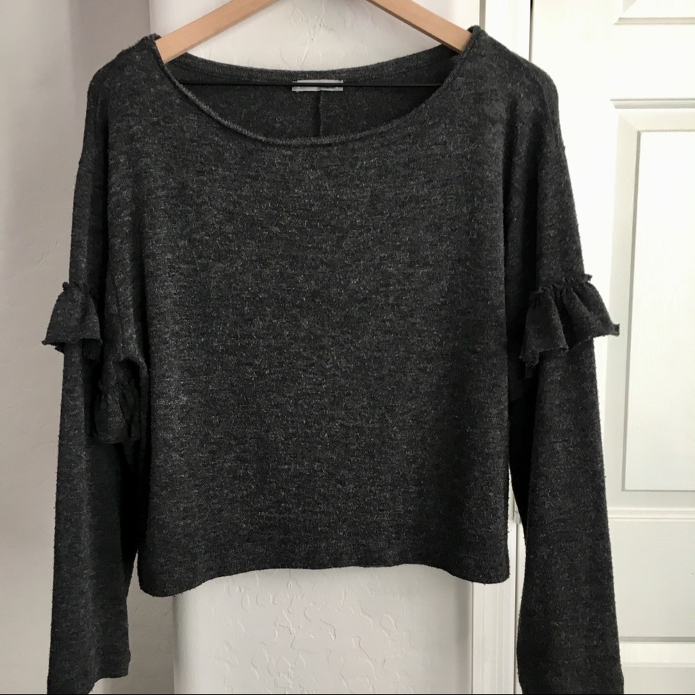 Zara Gray long sleeve top shirt EUC